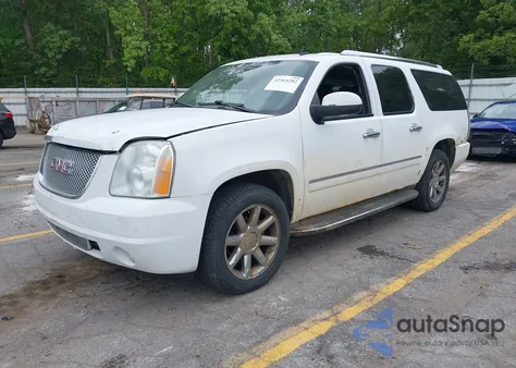 2011 GMC Yukon Xl 1500 Denali из США, поврежденный, VIN 1GKS2MEF2BR190877